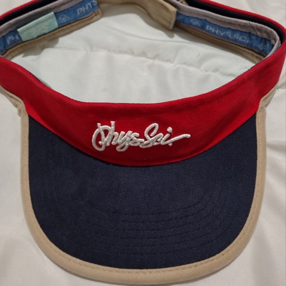 Hat - Picture 2 of 3